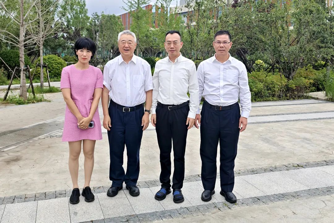 生物岛实验室团队考察康复大学，携手发展康复器械